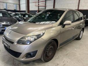 Renault ` Autres modèles III 1.5 dCi 105ch Carminat TomTom 7 plac